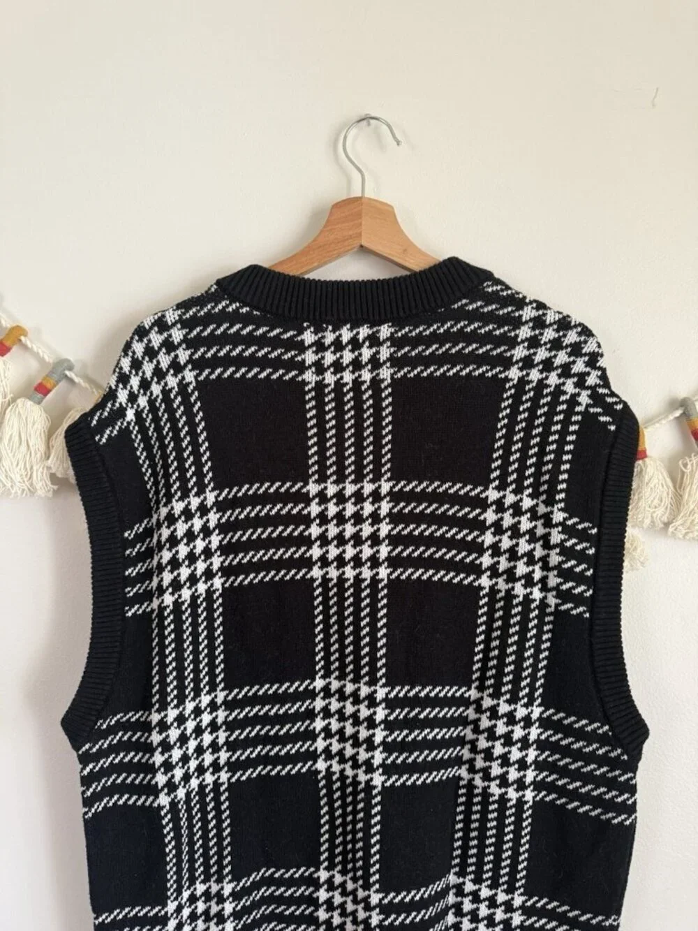 Abercrombie & Fitch Oversized Plaid Vneck Sweater Vest Preppy Layering Men’s L
